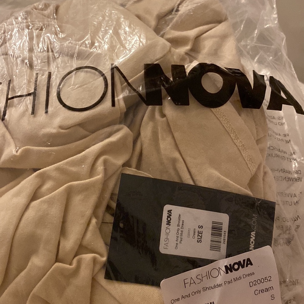2 Fashion Nova, small, Cream and Orange - Picture 2 of 7